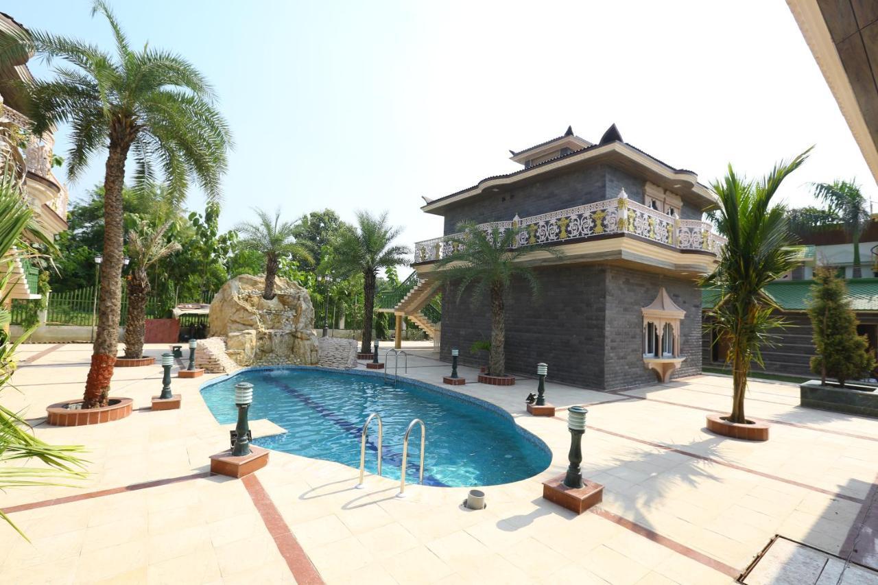 Mann The Palm Retreat Hotel Lucknow Exterior foto
