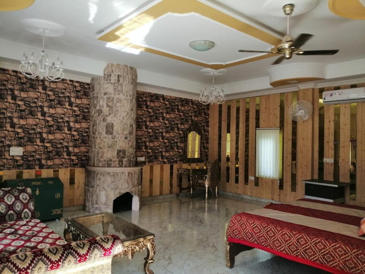 Mann The Palm Retreat Hotel Lucknow Exterior foto