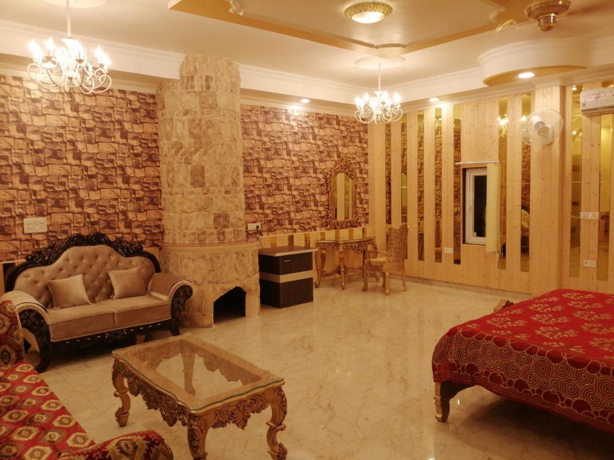 Mann The Palm Retreat Hotel Lucknow Exterior foto