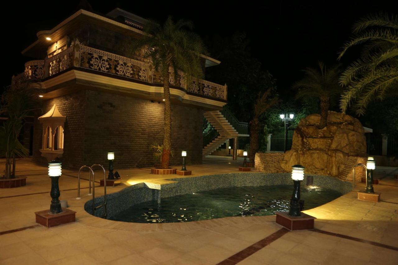 Mann The Palm Retreat Hotel Lucknow Exterior foto