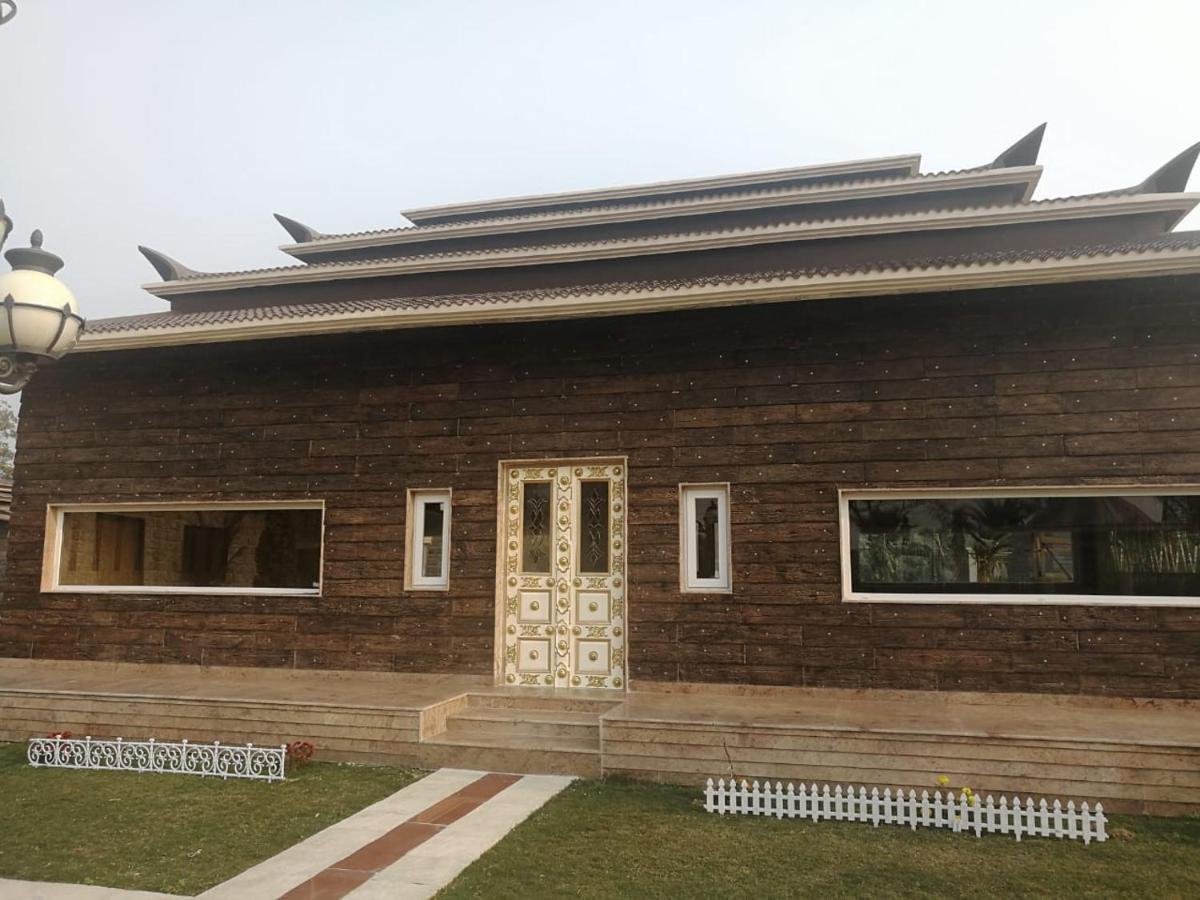 Mann The Palm Retreat Hotel Lucknow Exterior foto